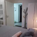 Casa Tra Teatro E Ortigia Lägenhet
