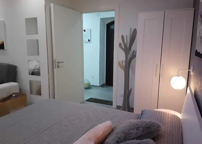 Casa Tra Teatro E Ortigia Apartamento